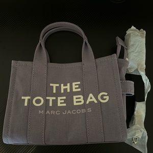 The small tote bag marc Jacob’s color lilac